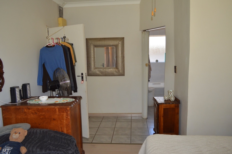 4 Bedroom Property for Sale in Wilkoppies North West